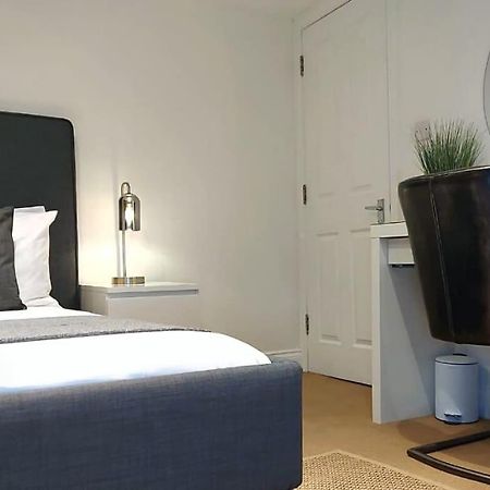 2 Bedroom City Centre Duplex Apt Preston  Exterior foto